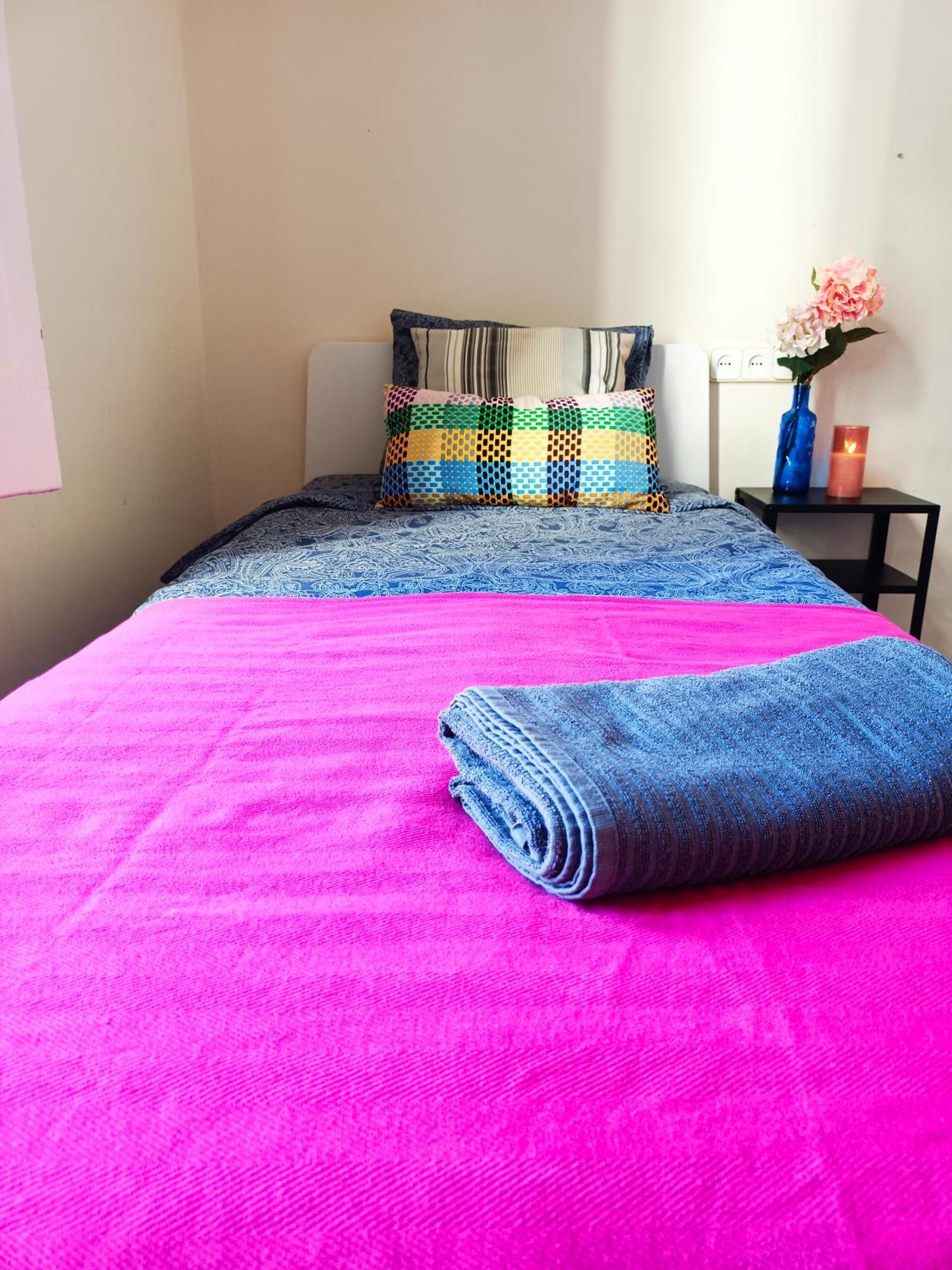 By Urquinaona Rooms Barcelona Eksteriør billede